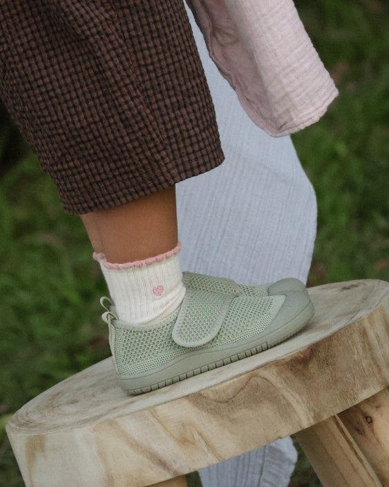 SOHLS® Velcro MOVE Toddler Shoe – Mist Green